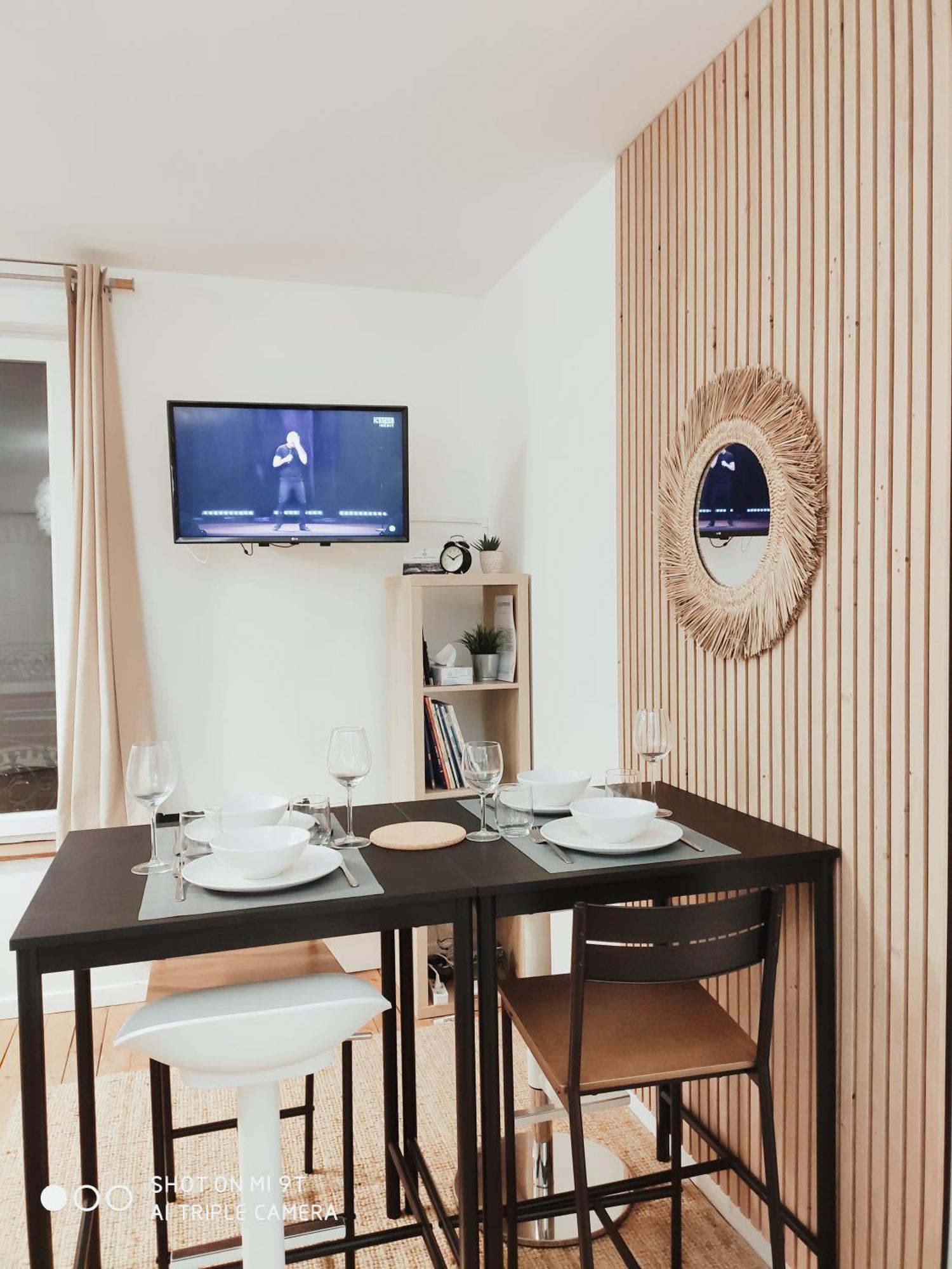Chaleureux T2 Au Style Vintage - Rue Gratuite Apartment Amiens Exterior photo